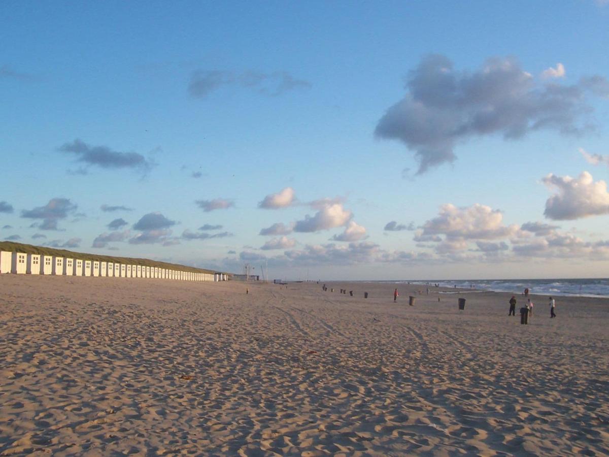 Charming Holiday Home In Texel Near Sea Oost  ภายนอก รูปภาพ
